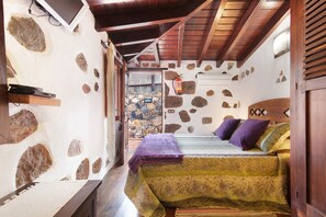 Unclassified image, 2 of 26, button - Vacation Home 'Bentayga Sensation' with Private Terrace and Air Conditioning (La Solana Las Palmas)