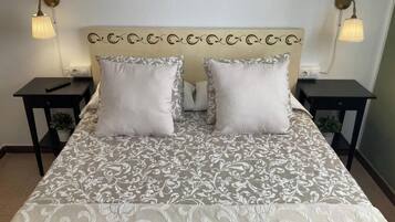 4 chambres, fer et planche Ă repasser, Wi-Fi gratuit, draps fournis