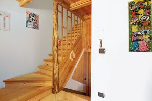 Interior - Apartment "Casa Michod - Nonno Marcel" with Mountain View in Chatillon (Chatillon)