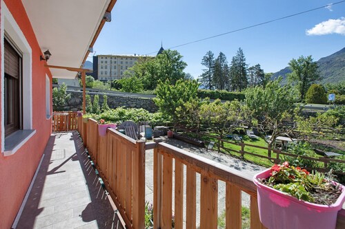 Apartment "Casa Michod - Nonna Genia" with Mountain View, Shared Garden & Wi-Fi