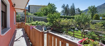 Apartment "Casa Michod - Nonna Genia" with Mountain View, Shared Garden & Wi-Fi