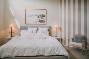 3 chambres, fer et planche Ă repasser, Wi-Fi, draps fournis