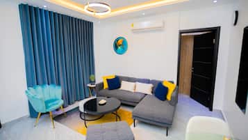 Apartment | Living area