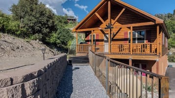 Deluxe-Ferienhütte | Terrasse/Patio