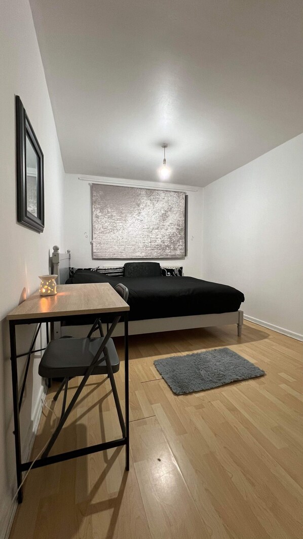 1 bedroom - Room in House - Downtown Delight - Superior Double Room (Birmingham)