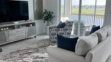 TV connectée, espaces bureaux