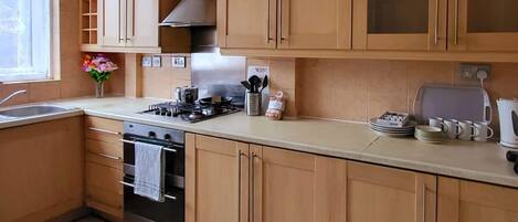 Shared Dormitory, 1 Bedroom, Garden View | Interior