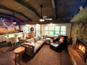 Smart TV, fireplace, DVD player
