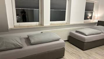 3 sovrum, strykjÀrn/strykbrÀda, wi-fi och sÀngklÀder