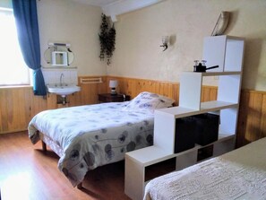 1 chambre, accès Internet