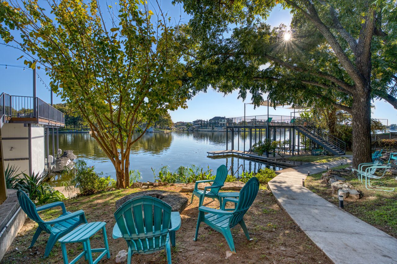 ParadiZe on Lake LBJ Unit A