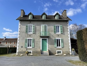 Exterior - LACAZE-BUSQUET - GELOS (GELOS)