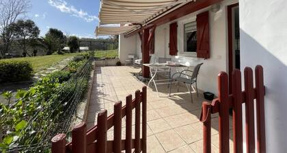 Irrintzina - Villefranque