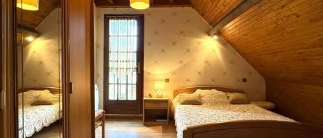 2 dormitorios y Internet