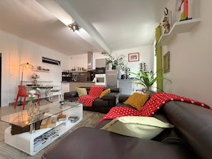 TV - Legarrea - Ustaritz - Gîte (USTARITZ)