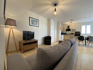 TV
