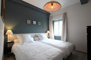 2 dormitorios y Internet