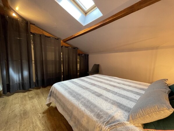 2 Schlafzimmer, Internetzugang