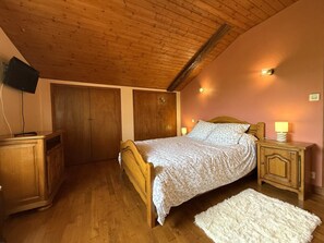 2 bedrooms, WiFi