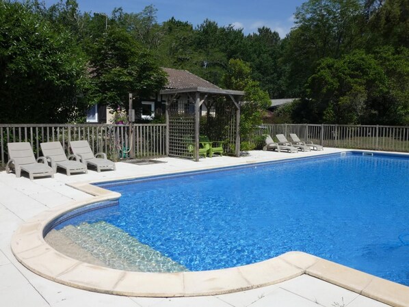 Pool - Au Gat - Leon - Gîte (LEON)