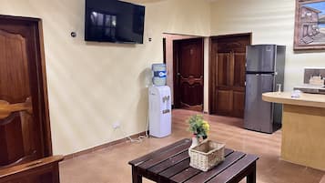 TV connectée de 40 pouces avec chaßnes numériques, Netflix