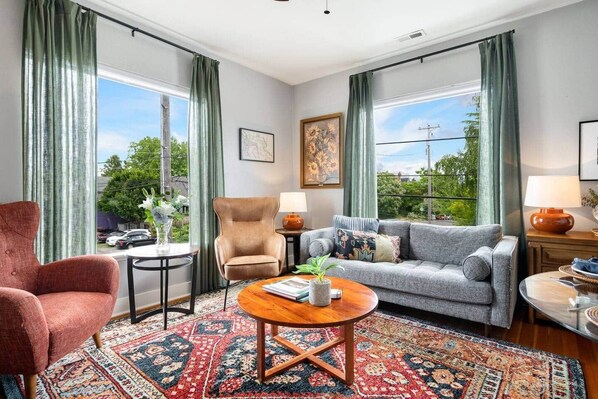 Smart-tv och eldstad