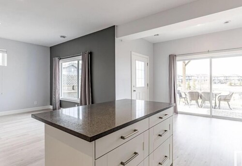 BEST ROOM WITH LAKEVIEW 