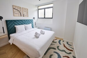2 bedrooms, iron/ironing board, travel crib, WiFi
