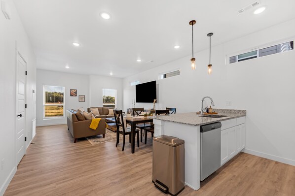 Interior - Moore's Getaway (Bentonville)