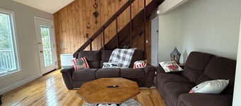The Goose Hollow Chalet - Waterville Estates - Pet friendly!