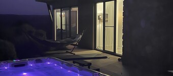 Modern farm house that has the the most incredible views only 1hr from Melbourne