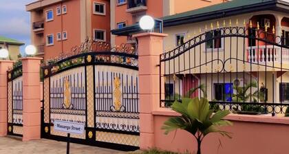 The Massango Guesthouse. Stunning 3-Bedrooms GuestHouse in Limbe Cameroon.