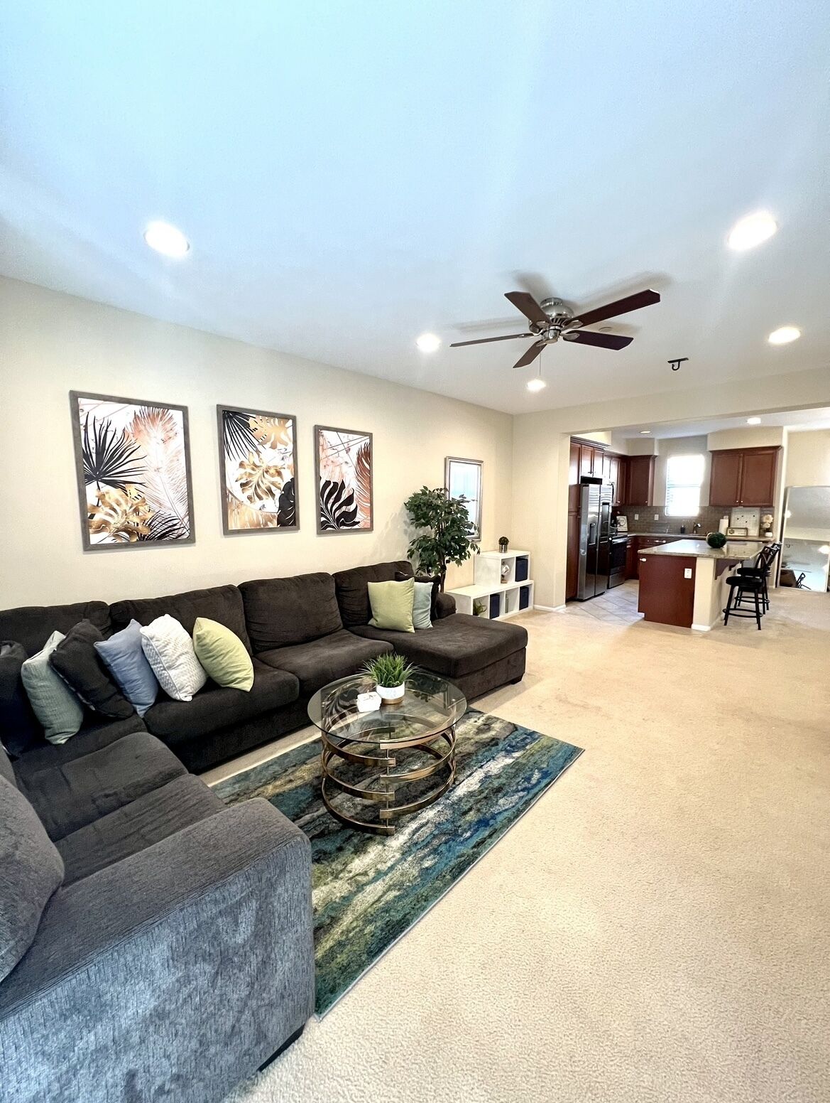 Magnificent home in Signal Hill! 