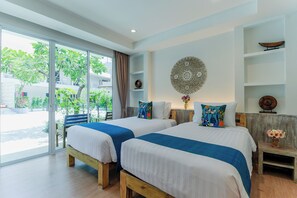 In-room safe, desk, free WiFi, bed sheets - LOVE Beach Club (Koh Samui)