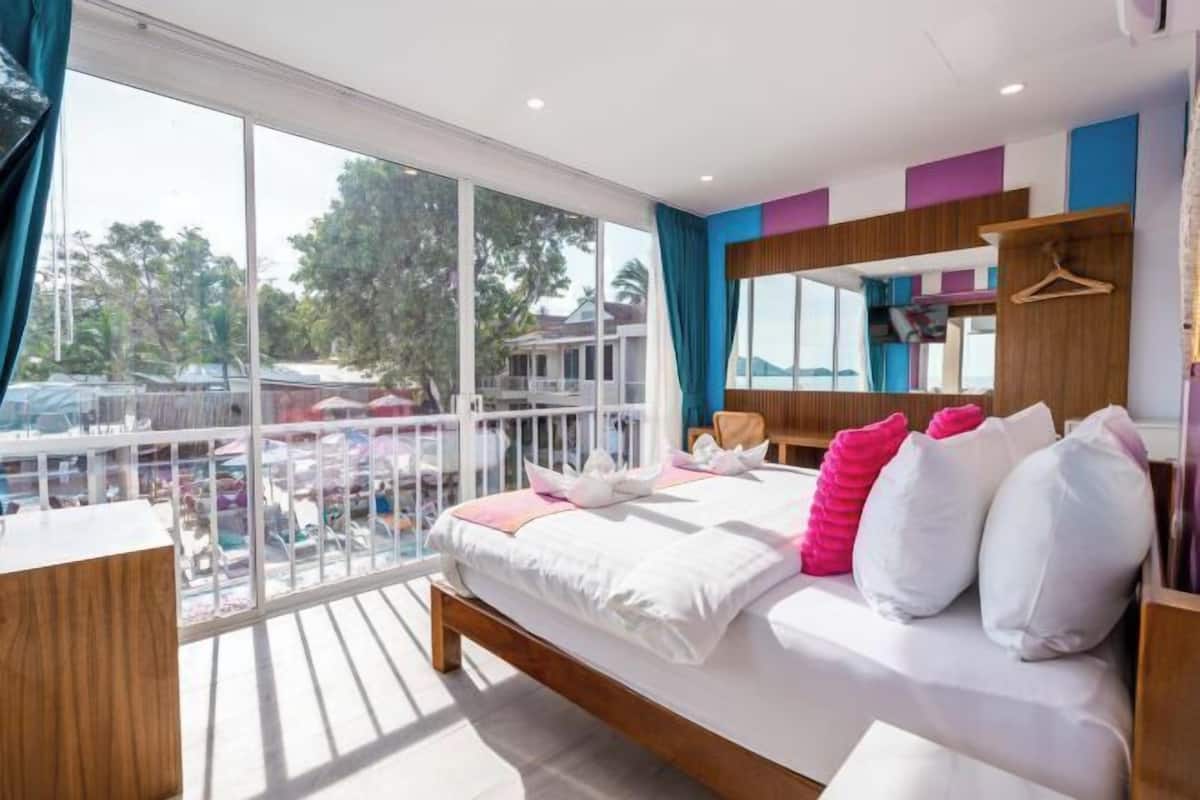 1 quarto, cofres nos quartos, escrivaninha, Wi-Fi de cortesia