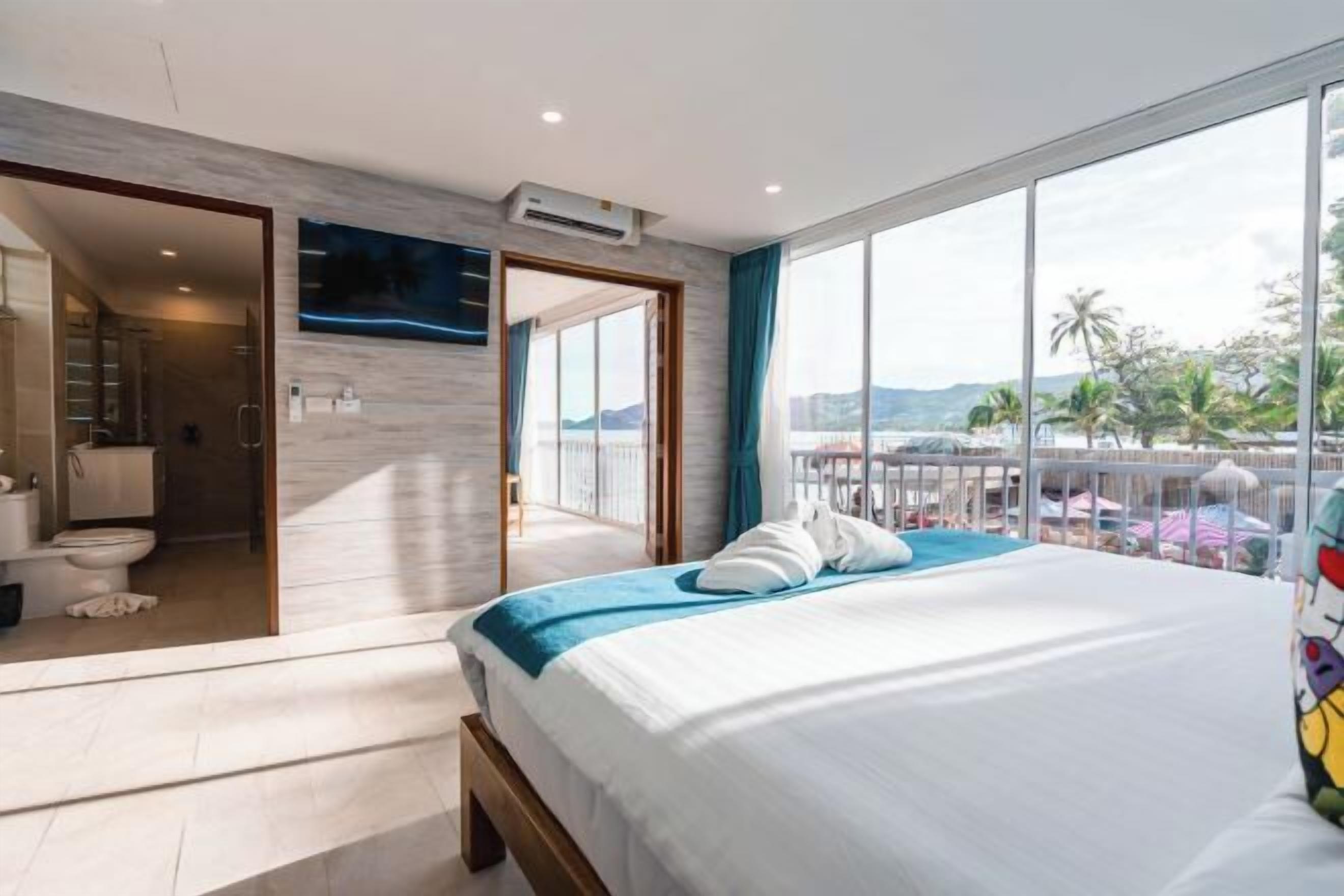 Caja de seguridad en la habitación, escritorio y wifi gratis 