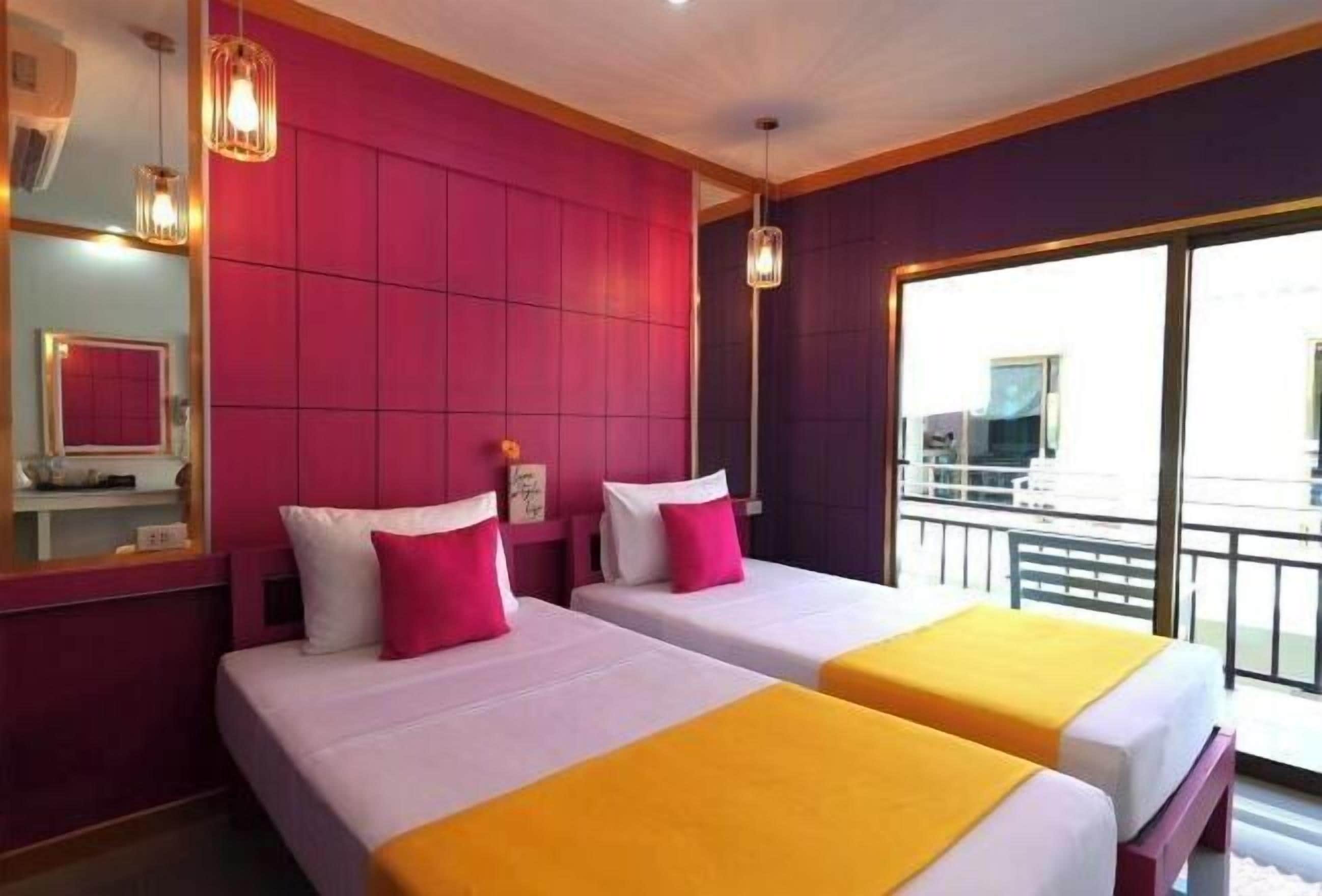 Caja de seguridad en la habitación, escritorio y wifi gratis 