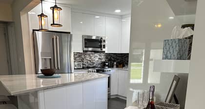 Luxury Home only 3 miles from Rapids Waterpark!