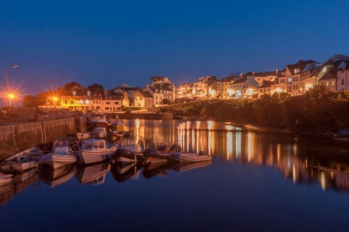 Cottage 457 - Roundstone - sleeps 6 guests  in 3 bedrooms