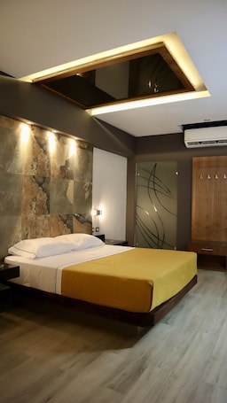 1 habitación, escritorio, wifi gratis y ropa de cama