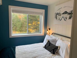 7 chambres, fer et planche à repasser, Wi-Fi, draps fournis