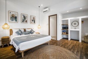 Villa – deluxe, 3 soverom, privat basseng, hageutsikt | 3 soverom, sengetøy av topp kvalitet, safe på rommet og skrivebord