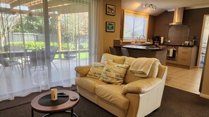 Smart TV, stereo, computer monitors