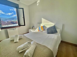 3 chambres, fer et planche Ă repasser, lit parapluie, Wi-Fi gratuit