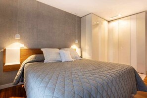 3 soverom, strykejern/-brett, reiseseng for barn og wi-fi (inkludert)