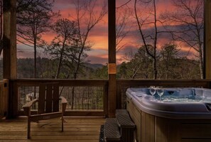 Outdoor spa tub - Rainbow Ridge: A Modern Luxurious 4-Bed Cabin: Private Heated Pool, Hot Tub, Game Room, Theater. (Sevierville)