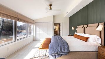 6 bedrooms, iron/ironing board, WiFi, bed sheets