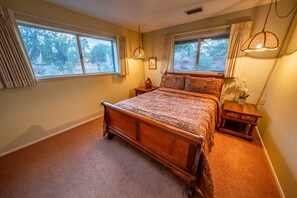 3 Schlafzimmer, Bügeleisen/Bügelbrett, kostenloses WLAN, Bettwäsche