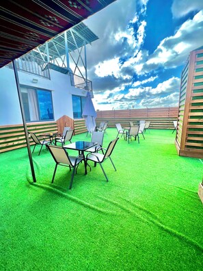 Rooftop terrace - Royal Group Hotel Irbid (Irbid)