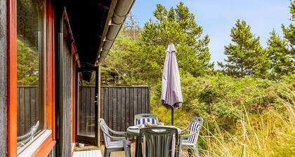 "Vemund" - 300m from the sea by Interhome
